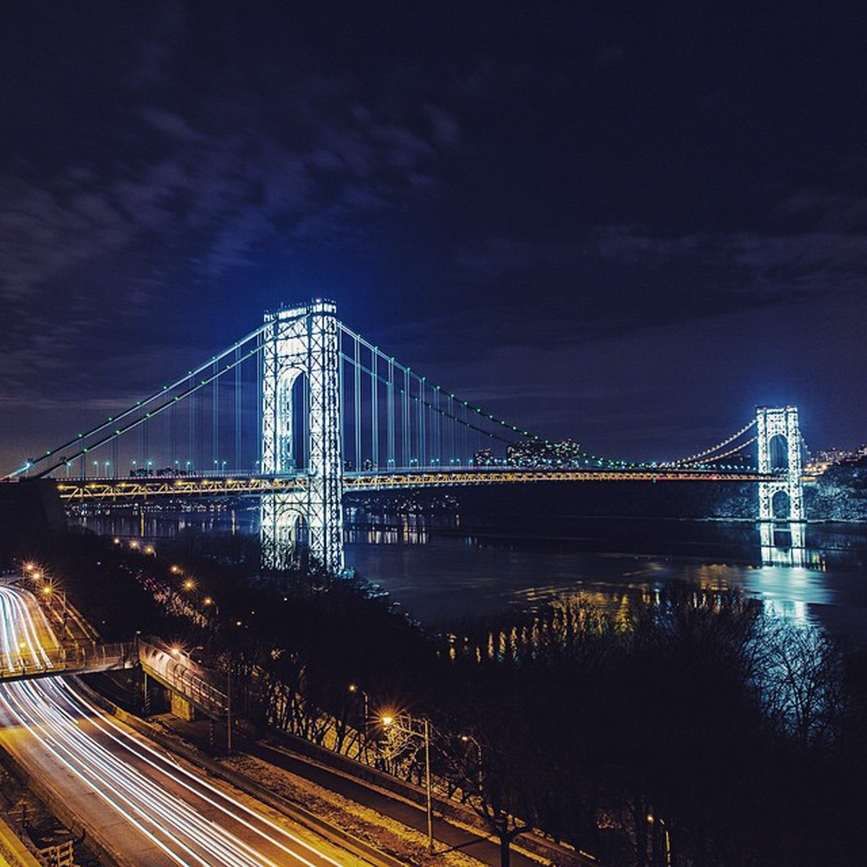 Castle Village View Of George Washington Bridge Hudson River Explorest